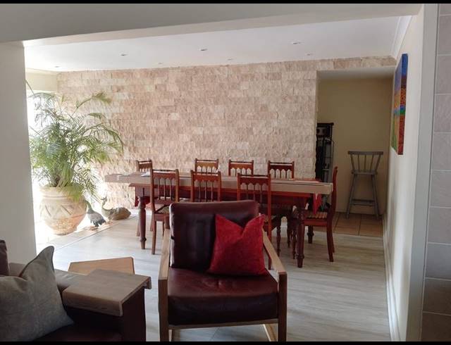 3 BEDROOM HOUSE FOR SALE IN VAN RYNEVELD